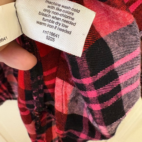 Lane Bryant Plus 18/20 Red Pink Plaid Button Down Tie Front Shirt – Cozy Fall - Picture 7 of 7